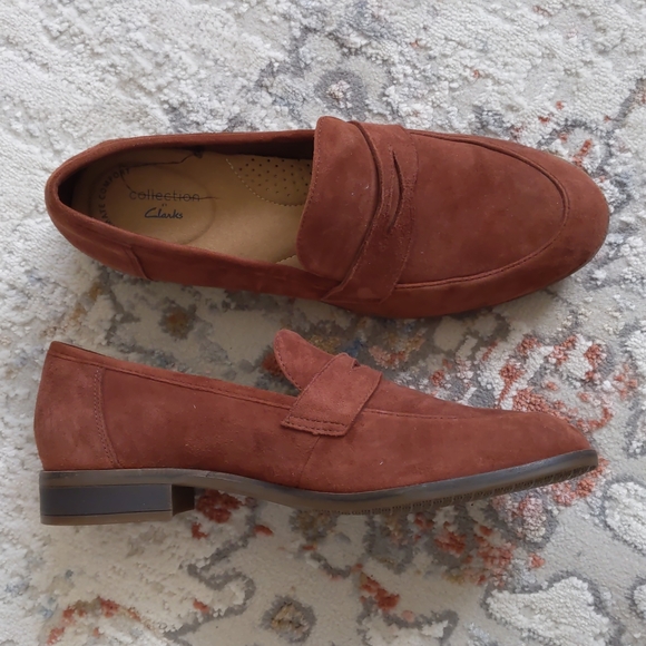 Clarks Shoes - NWOT Clarks Ultimate Comfort Penny Loafers Brown Sz 10